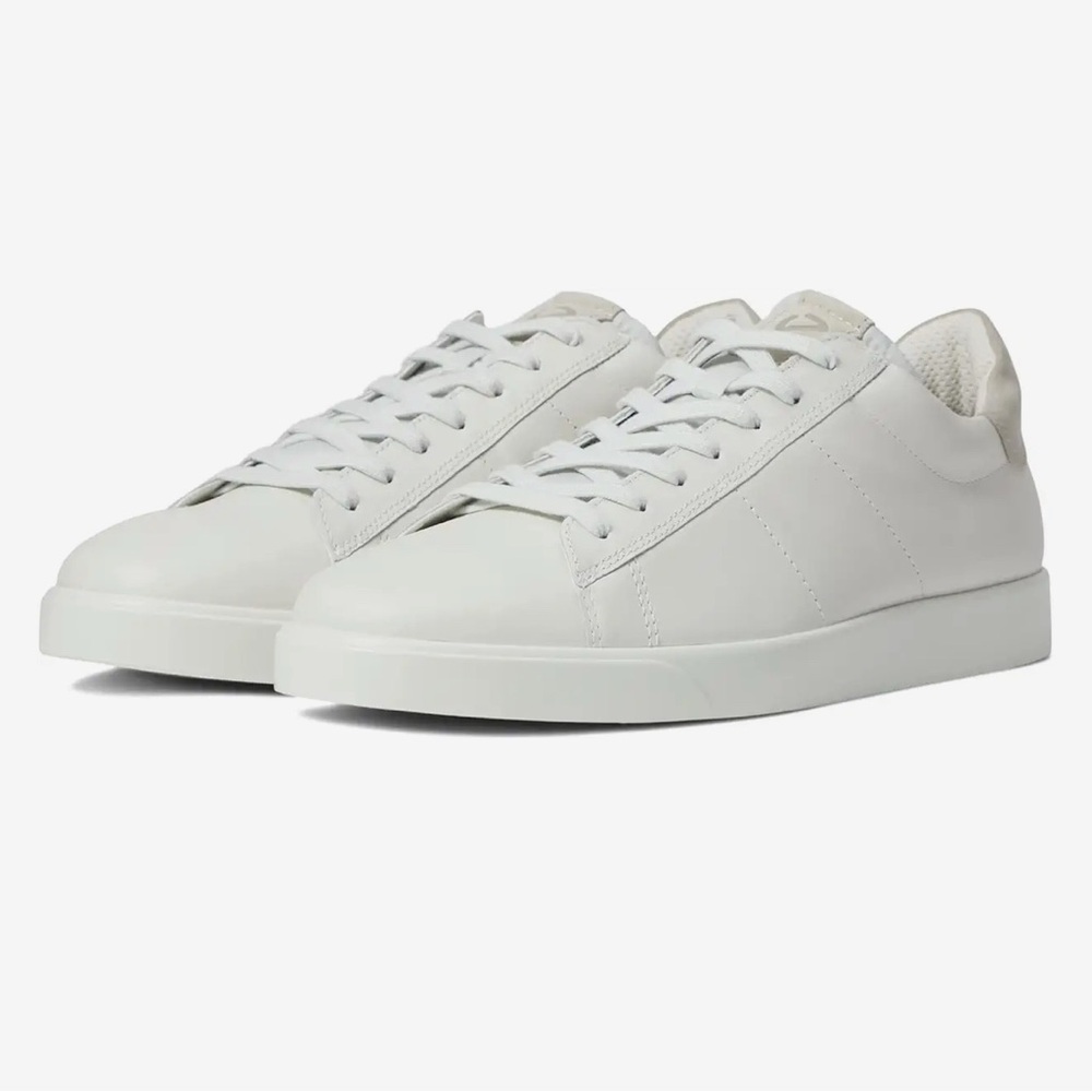 ECCO Men’s Street Lite Retro Sneaker in White Leather and Suede in Size 10 -10.5